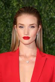 5 Hairstyles You Should Give A Try Wet Look Hair Slick Hairstyles Sleek Hairstyles