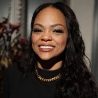 Nicole Hack's Instagram, Twitter & Facebook