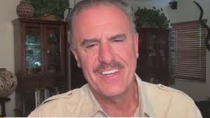 Who would win in a fight between a gorilla and 100 men?