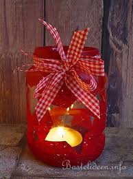 Eine ganz einfache bastelidee, die sehr hübsch aussieht. Weihnachten Recycling Windlicht Aus Einem Konservenglas