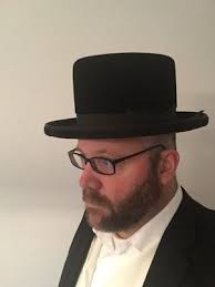 Hoiche Or High Crowned Hat Hoiche Is Yiddish For High Most Hasidim Wear A Higher Hat Like This With Only A Few Of The Courts Hats For Men Hats High Hat