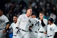 Aaron Judge Takes Home Run Lead With Walk-Off Against Toronto - The New York Times