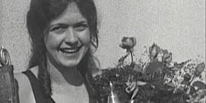 20th Century Women": gender and politics of history by Robert Alpert