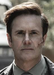 Lance Hornsby is a super underrated character, honestly one of my  favorites, and he's a top 3 villain of the whole show for me, I wish they  didn't fizzle out his character