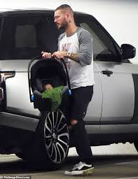 She was born to parents don flores and carmen milian, and raised in waldorf, maryland. Christina Milian Spotted For The First Time Since Birth Of Son Isaiah With Partner Matt Pokora Readsector