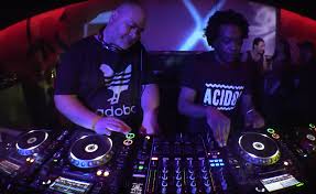 Paul leighton johnson is an american house dj and producer. Paul Johnson Boiler Room