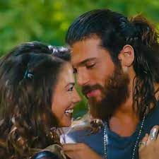 Can yaman boyu, kilosu, kaç yaşında? Team Can Yaman Demet Ozdemir Home Facebook