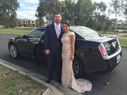 Providing You Fabulous Luxury Wedding Cars Services In Melbourne Which Are Precisely According To Your Tastes Acco Wedding Car Luxury Wedding Melbourne Wedding