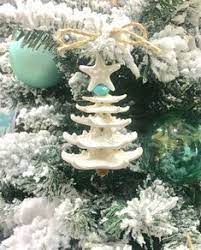 Whether it's beach, nautical or coastal decor, bella coastal has it all! 710 Beach Christmas Ornaments Ideas Christmas Ornaments Beach Christmas Ornaments Beach Christmas