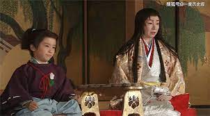 日本武烈天皇：9岁上位，娶亲娘，性残暴，为何18岁就去世了？_变态_肚子_孕妇