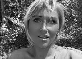 Marisa Kyle's Instagram, Twitter & Facebook