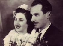 Roza Flaiser with her daughter