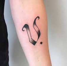 In may 1944, jewish men received the letters a or b to indicate a particular series of numbers. V Letter Tattoo Designs 20 Trending Options In 2021