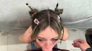 Mewslut Cheats On Her Boyfriend With The BULLY Pt 1 - EPORNER