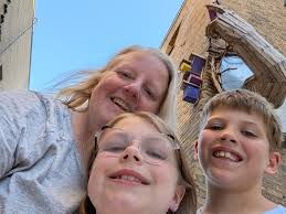 How to make a shirt with all the trolls I've met?