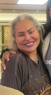 POV: You walk into yoga and Darcey is your instructor... 🧘‍♀️  #DarceyAndStacey