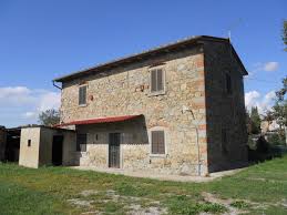 Casale in pietra dell'800 completamente ristrutturato con piscina, terreno e giardino, in vendita a cortona, arezzo. Vendita Case E Immobili A Cortona Ar