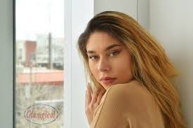 Yasmine Wilson's Instagram, Twitter & Facebook