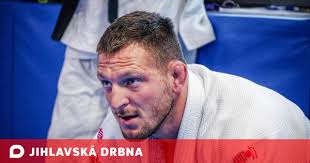 Ledna 1993 jako nástupnický stát československa, předtím existovalo jako jedna ze dvou republik československé federace. Jihlavsky Rodak Lukas Krpalek Slavi Olympijsky Vitez Ma Dnes Tricate Narozeniny Spolecnost Zpravy Jihlavska Drbna Zpravy Z Jihlavy A Vysociny