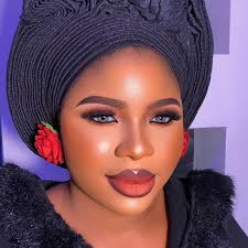 Hie beautiful ladies first time posting here rate my makeup please be  gentle🤣