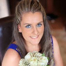 When they were reunited 39 years later, they realised they had lived eerily  similar lives 😮