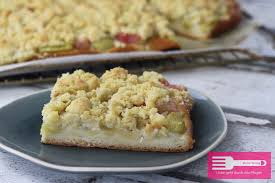 Jetzt ausprobieren mit ♥ chefkoch.de ♥. Rhabarber Kuchen Mit Hefeteig Und Streuseln Sandras Kochblog