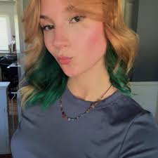 Brooke Quist (@sparklesq87) • Instagram photos and videos