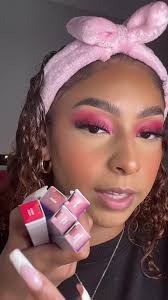 @Treslúce Beauty these liners are geniusss 💙 #lipcombo #leekslipcombos  #tresluce #trelucebeauty #beckyg