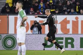 Arsenal and germany goalkeeper bernd leno, 29, says he is open to a new adventure and that there have been no talks to extend his contract with the gunners. Not Fit Haaland Bags 20 Minute Hat Trick On Dortmund Debut
