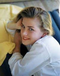 picture of dolores hart high quality photo elvis presley co star on the movie loving you dolores hart elvis elvis presley