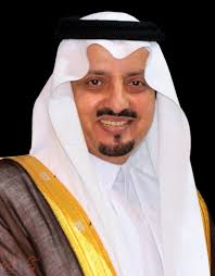 الأمير فيصل بن خالد يكرم 153 متفوقا بتعليم عسير صحيفة سكب الالكترونية