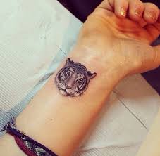 Maybe you would like to learn more about one of these? Hinh XÄƒm Há»• Ä'áº¹p Cho Nam Ná»¯ Tattoo XÄƒm Há»• Mini Cute