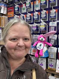 Found the hopper @ Joy of Quilting in Florence, Oregon... such an awesome  shop and the friendliest ladies!!❤️