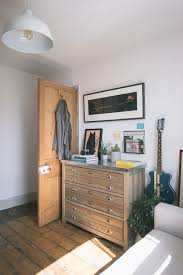 Creating a functional floor plan and choosing accommodating furniture pieces, however, may be a challenge. Combining A Home Office And Guest Bedroom In A Small House