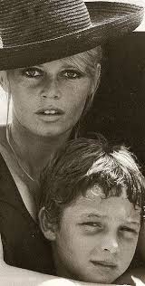 See more people named brigitte gordon. Brigitte Bardot Ehemann Vermogen Grosse Tattoo Herkunft 2021 Taddlr