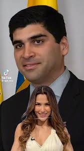 MUJERES NO VOTEN POR NOBOA!! Nosotras UNIDAS lograremos reconstruir nuestro  Ecuador!! Ni un Voto para el LADRÓN Noboa Azín!! Qué se LARGUE YA y NO  vuelva JAMÁS!!