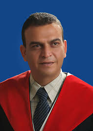 السيرة الذاتية الأكاديمية