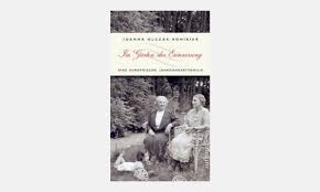 In the meantime, you can get a sneak peek at joanna gaines's cooking style by picking up a copy of the original magnolia table cookbook or its sequel. Joanna Olczak Ronikier Im Garten Der Erinnerung Deutsches Kulturforum Ostliches Europa E V