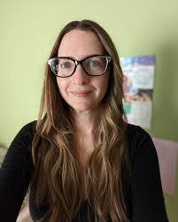 Heather Ash's Instagram, Twitter & Facebook