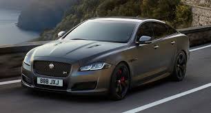 2018 Jaguar Xj Introduced Range Topping Xjr Now Comes With 575 Ps Carscoops Jaguar Xj New Jaguar Classic Cars