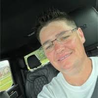 Janell Freeman's Instagram, Twitter & Facebook