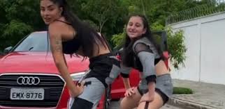 Dançando a minha música que eu fiz no viva fest подробнее. Aline Riscado Danca Com Irma De 13 Anos Coreografia De Musica De Ludmilla 06 12 2019 Uol Tv E Famosos