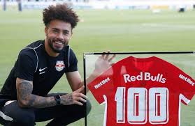 Claudinho of red bull bragantino celebrates after scoring the second goal of his team during the match between corinthians and red bull bragantino as. Proposta Do Ajax Por Claudinho Ex Corinthians E Gigantesca E O Time Do Povo Noticias Do Corinthians