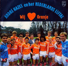Tussen haakjes de club waar de spelers toen voor speelden: Andre Hazes En Het Nederlands Elftal Wij Houden Van Oranje 1988 Vinyl Discogs