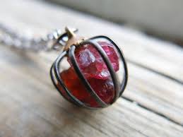 Pin On Mood Board Reds