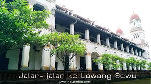 Awalnya lawang sewu didirikan oleh belanda untuk sebuah kantor pusat perusahaan kereta api (trem) atau yang dikenal dengan nis (nederlands indische spoorweg natschappij). Dari Solo Ke Lawang Sewu Dengan Kendaraan Umum Sara Neyrhiza Praktisi Dan Pengajar Komunikasi