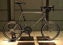 小径の大宮 有名ブランドではありませんがよく考えられたオススメのバイクです manhattan マンハッタン m451r y s road 大宮店 ミニベロ 自転車 ミニベロ 自転車