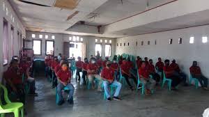 Mambak, 17/04/18 désa mambak saat ini telah bertransformasi untuk menuju désa it (informasi technology) hal ini bisa di lihat dari kontribusi para pemuda dan pemerintah … Seperti Ini Pelatihan Peduli Api Di Balai Desa Teling Tribun Manado