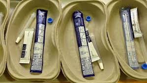 Gesundheitsminister jens spahn (cdu), dem die länder übel nehmen, dass er versprechen macht, die dann vor ort ausgebadet werden müssen, verschickte am donnerstagmorgen seine sicht der dinge. A Kegcgiyw1nlm