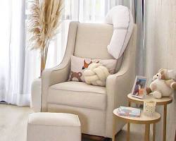Poltrona de amamentação Slim com balanço da Lilibee